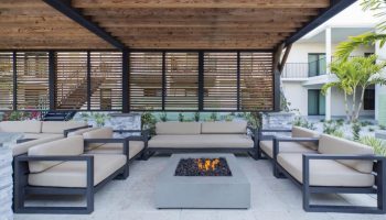 COVERED CABANAS